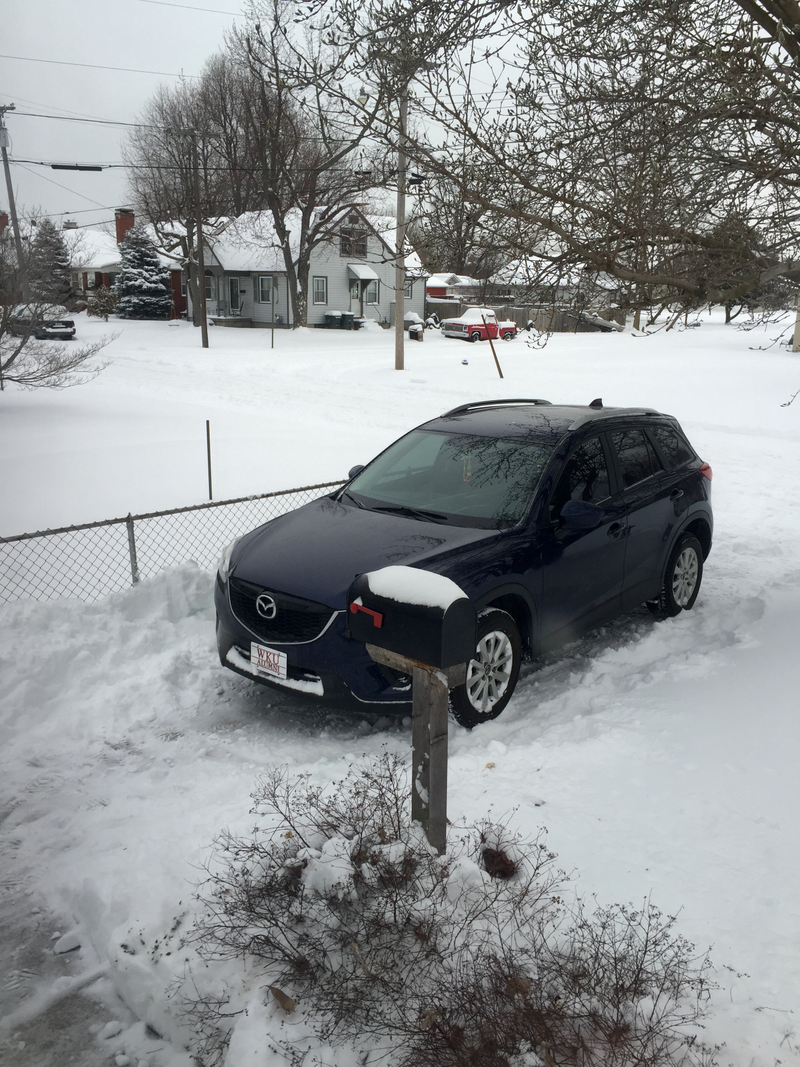 Illustration for article titled Vehicles in the Snow: Ranked.